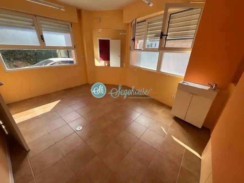 Local commercial à vendre à La Lastrilla, imagen 9