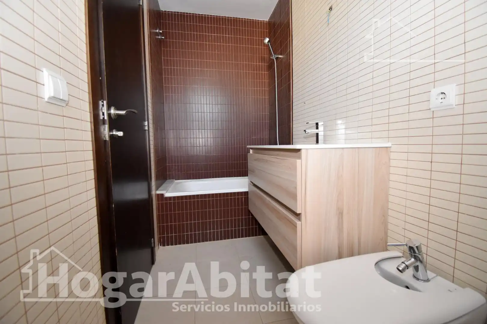 Baño de Ático en venta en Albal con Aire acondicionado, Calefacción y Terraza