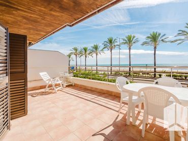 Appartamento con piscina in vendita a Passeig Marítim de Sant Joan de Déu