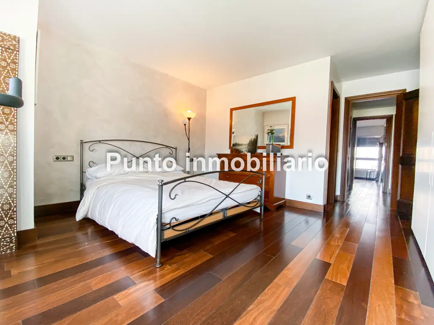Piso en venta en Valladolid con Aire acondicionado, Calefacción y Parquet