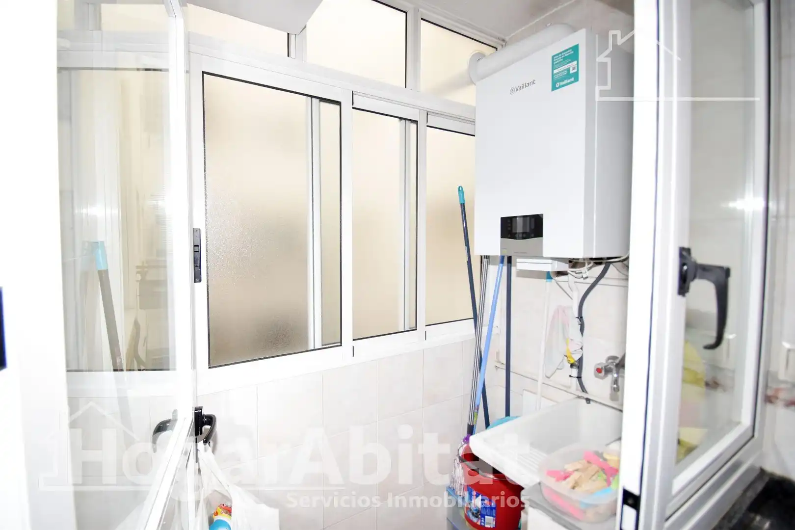 Habitación de Piso en venta en Valencia con Aire acondicionado, Calefacción y Terraza