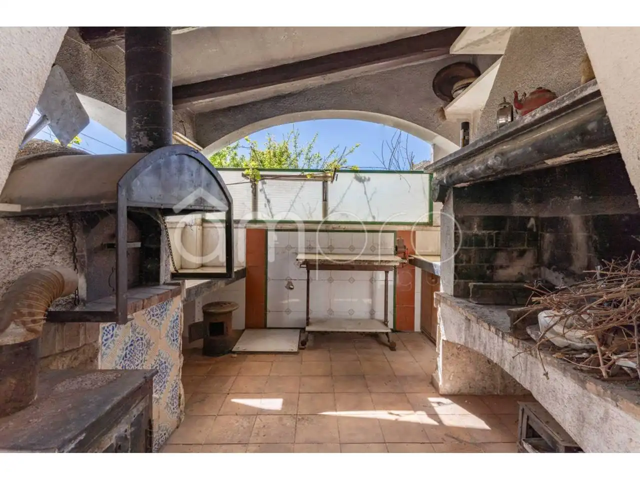 Cuina de Casa o xalet en venda en Els Pallaresos amb Jardí privat, Terrassa i Piscina