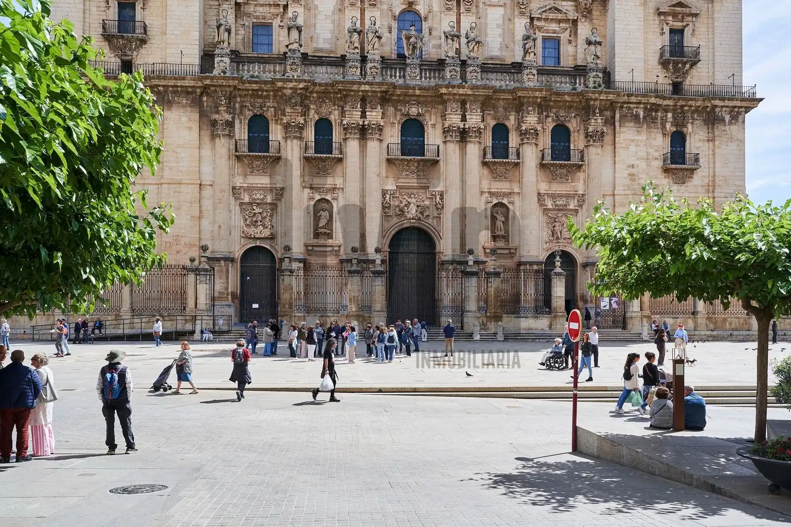 Exterior view of Flat for sale in Jaén  with Air Conditioner and Heating