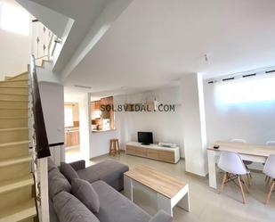 Sala d'estar de Casa o xalet de lloguer en Orihuela amb Terrassa i Balcó