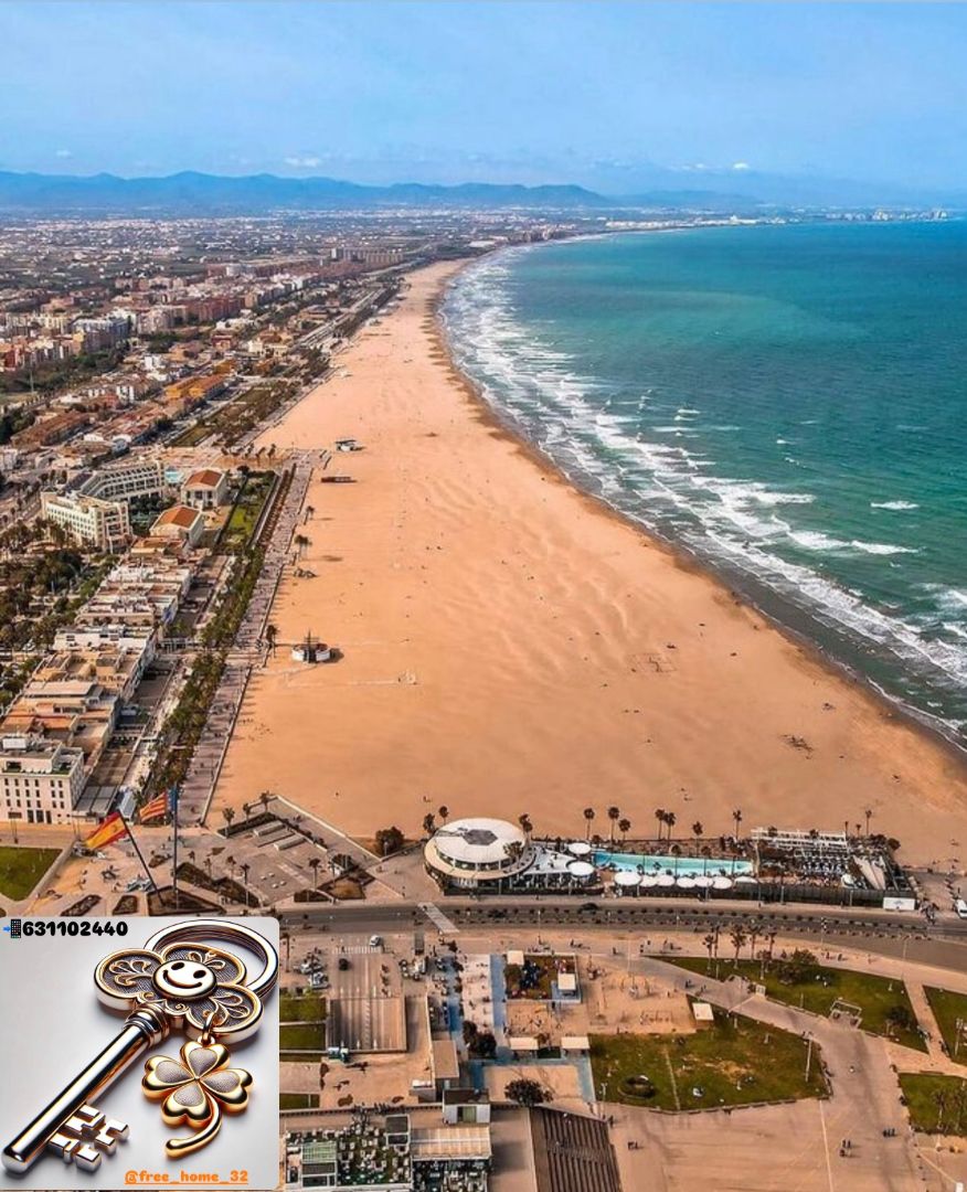 Vista exterior de Pis en venda en  Valencia Capital amb Terrassa, Traster i Moblat