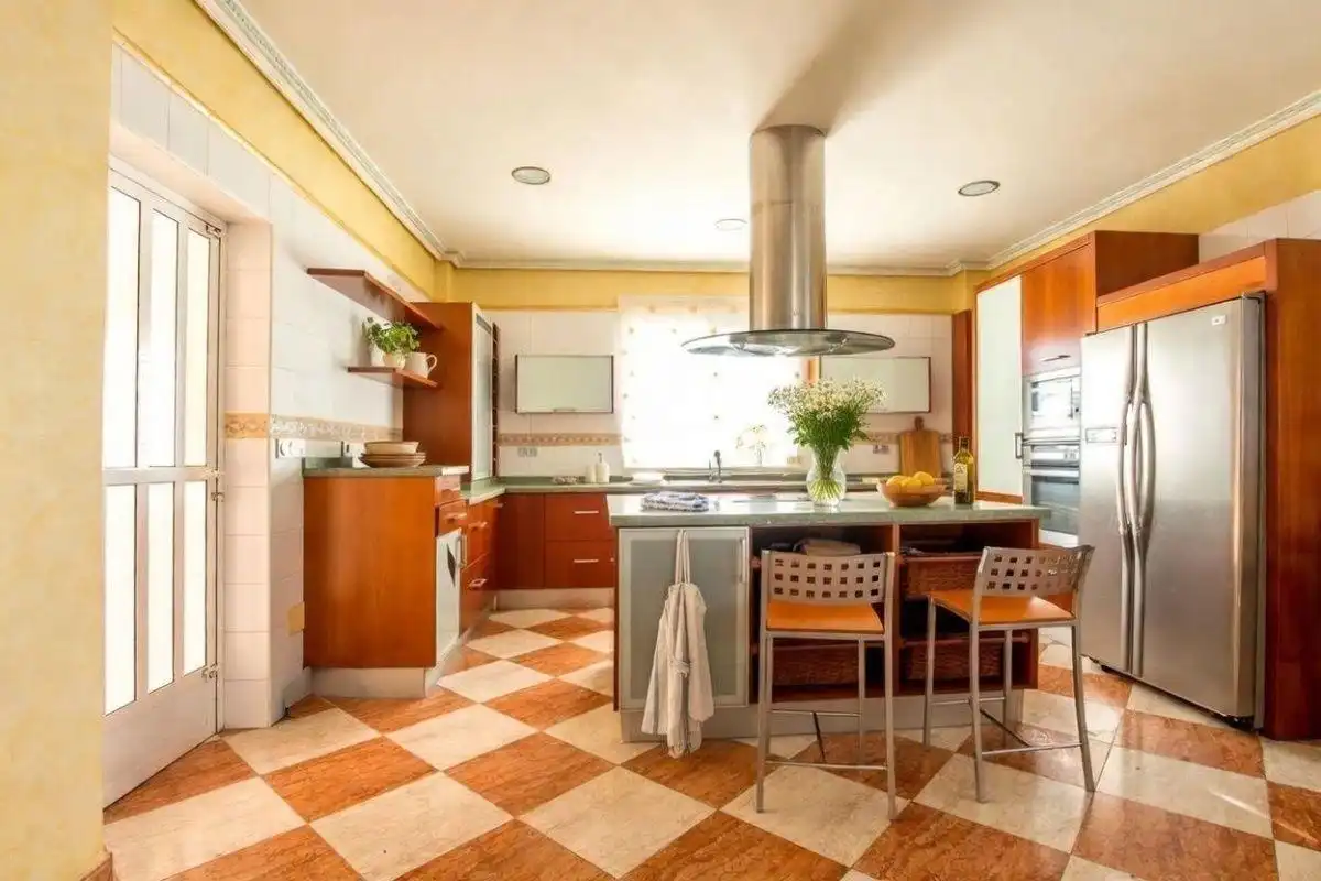 Cocina de Casa o chalet en venta en Murcia con Aire acondicionado, Calefacción y Jardín privado