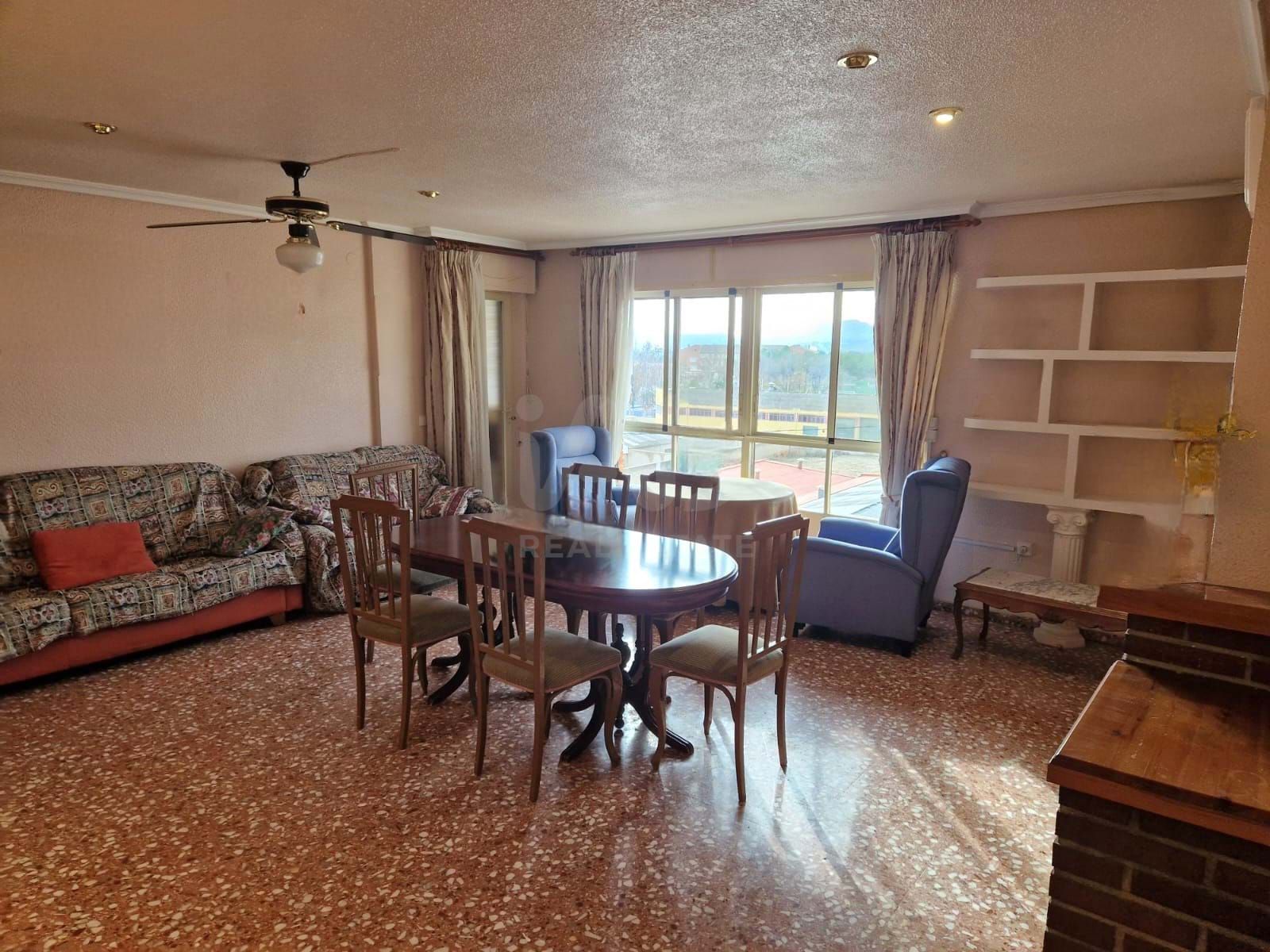 Dining room of Flat for sale in Sax