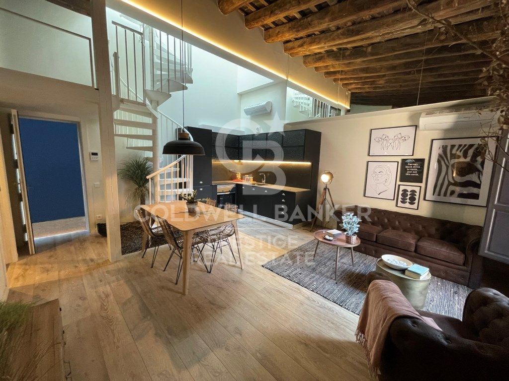 Vista exterior de Apartament en venda en  Barcelona Capital amb Terrassa i Piscina comunitària