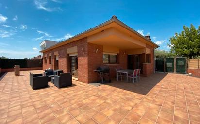 Terrassa de Casa o xalet en venda en Llambilles amb Aire condicionat, Calefacció i Jardí privat
