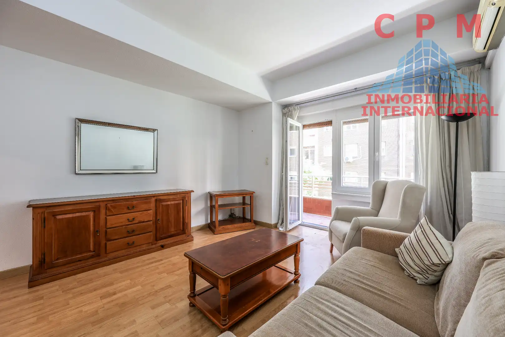 Sala de estar de Piso de alquiler en Madrid con Aire acondicionado, Calefacción y Parquet