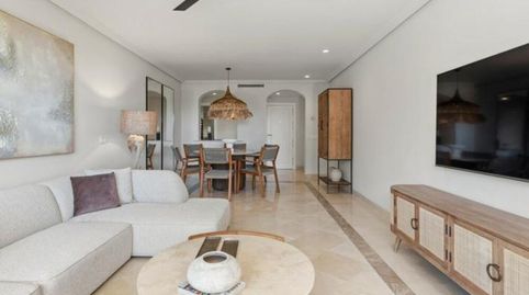 Foto 4 de Planta baja en venta en Los Arqueros - Puerto del Almendro, Benahavís