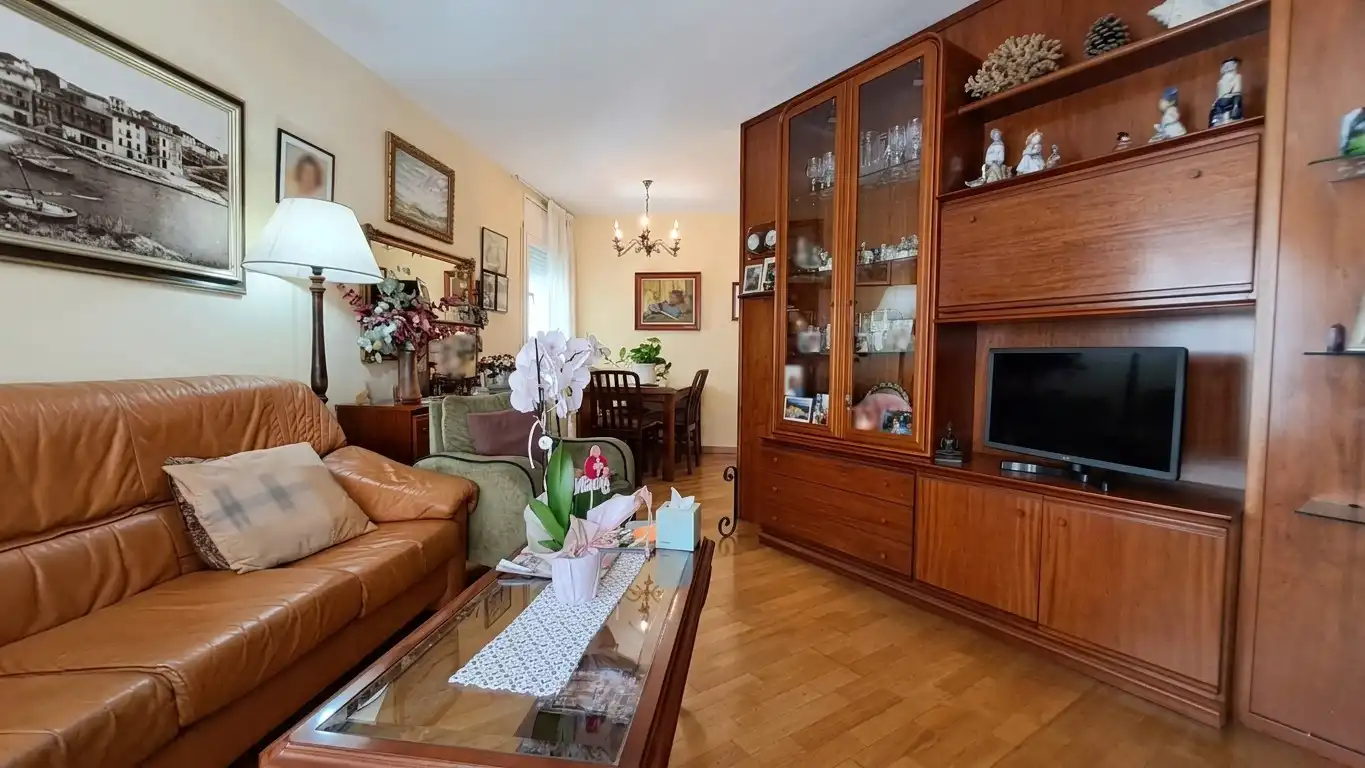 Living room of Flat for sale in Tarragona  with Air Conditioner, Heating and Parquet flooring