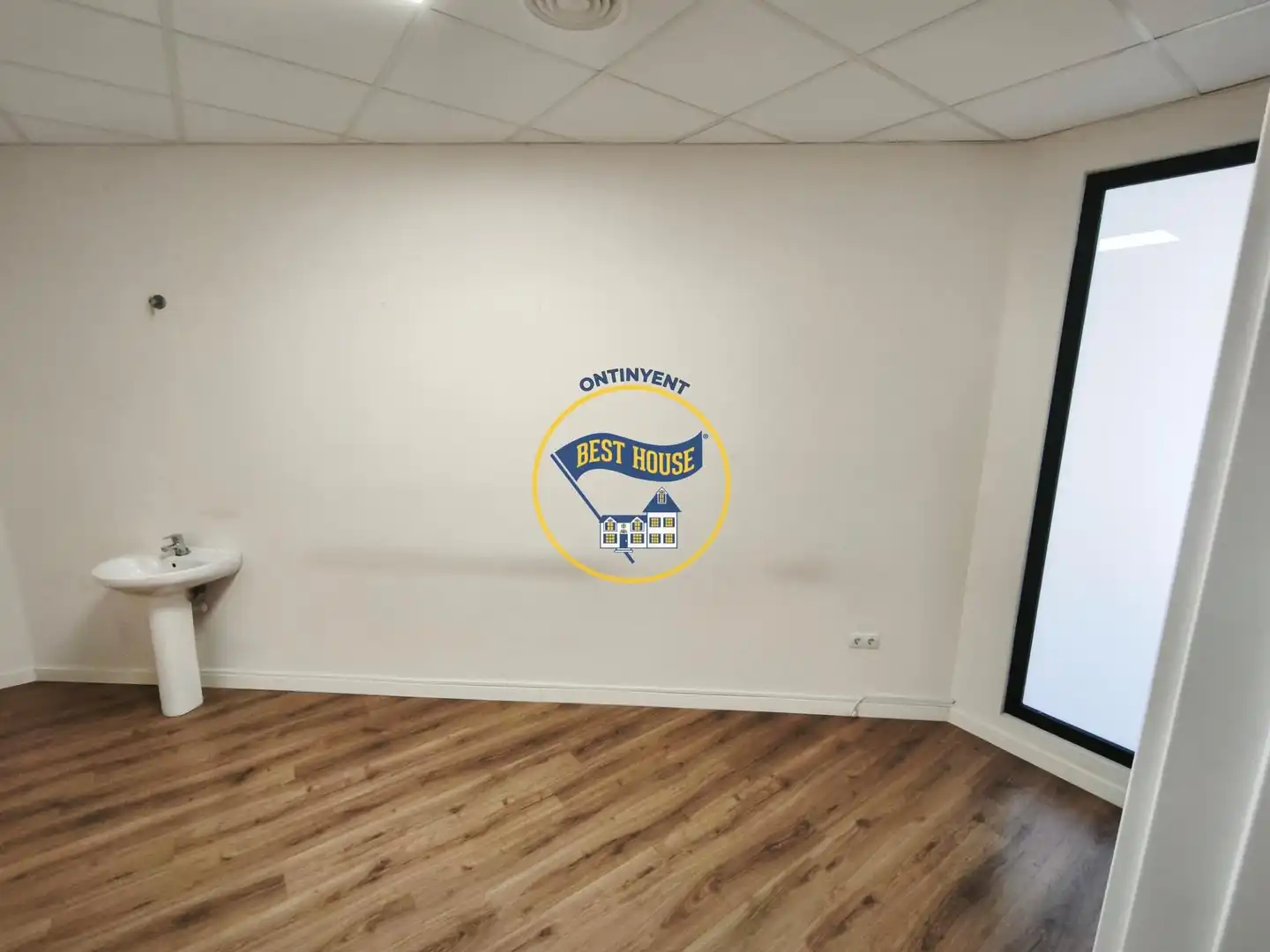 Business premises to rent in Sant Josep - Zona Hospital, imagen 4