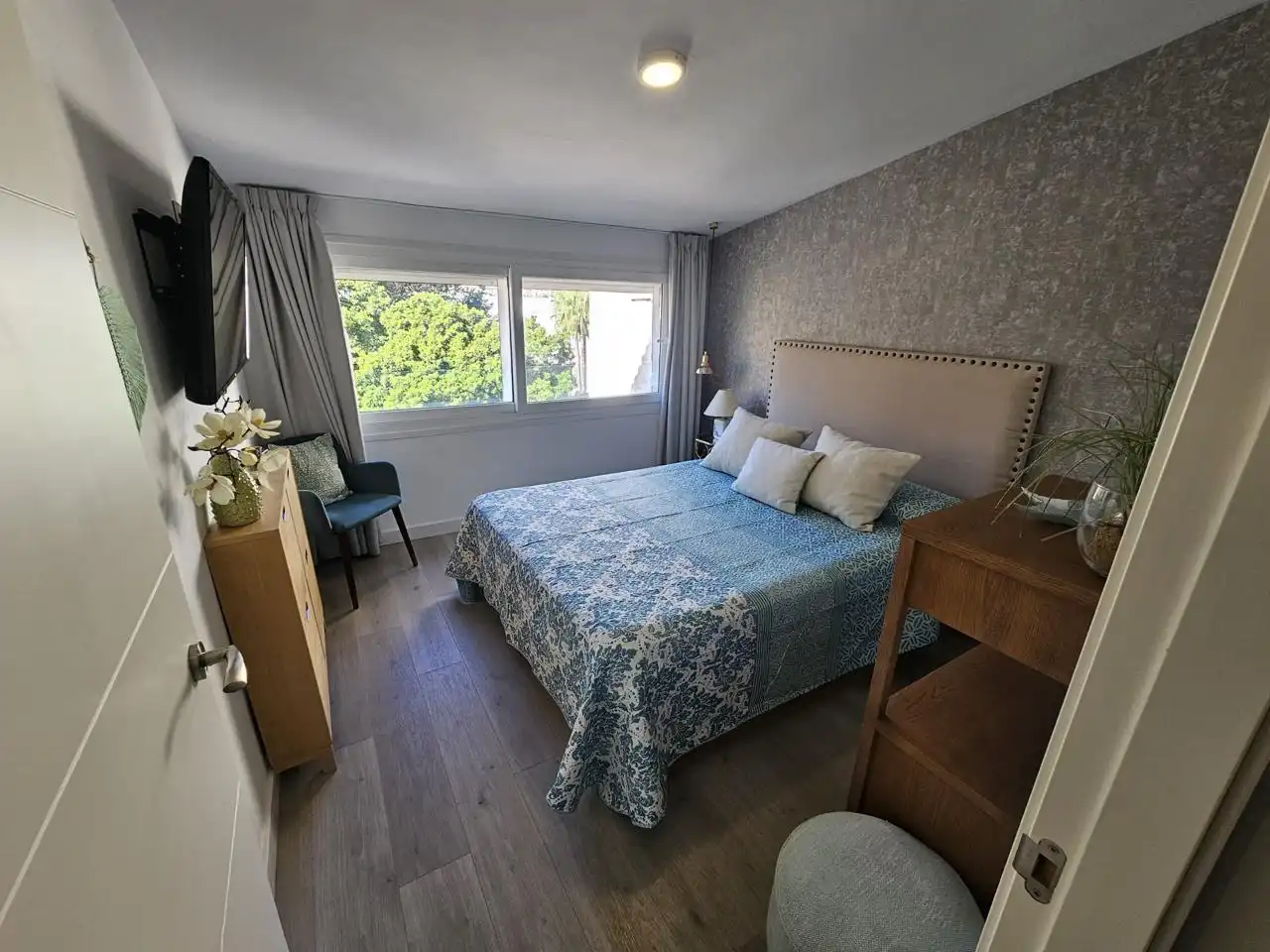 Habitación de Piso en venta en Torremolinos con Aire acondicionado y Amueblado