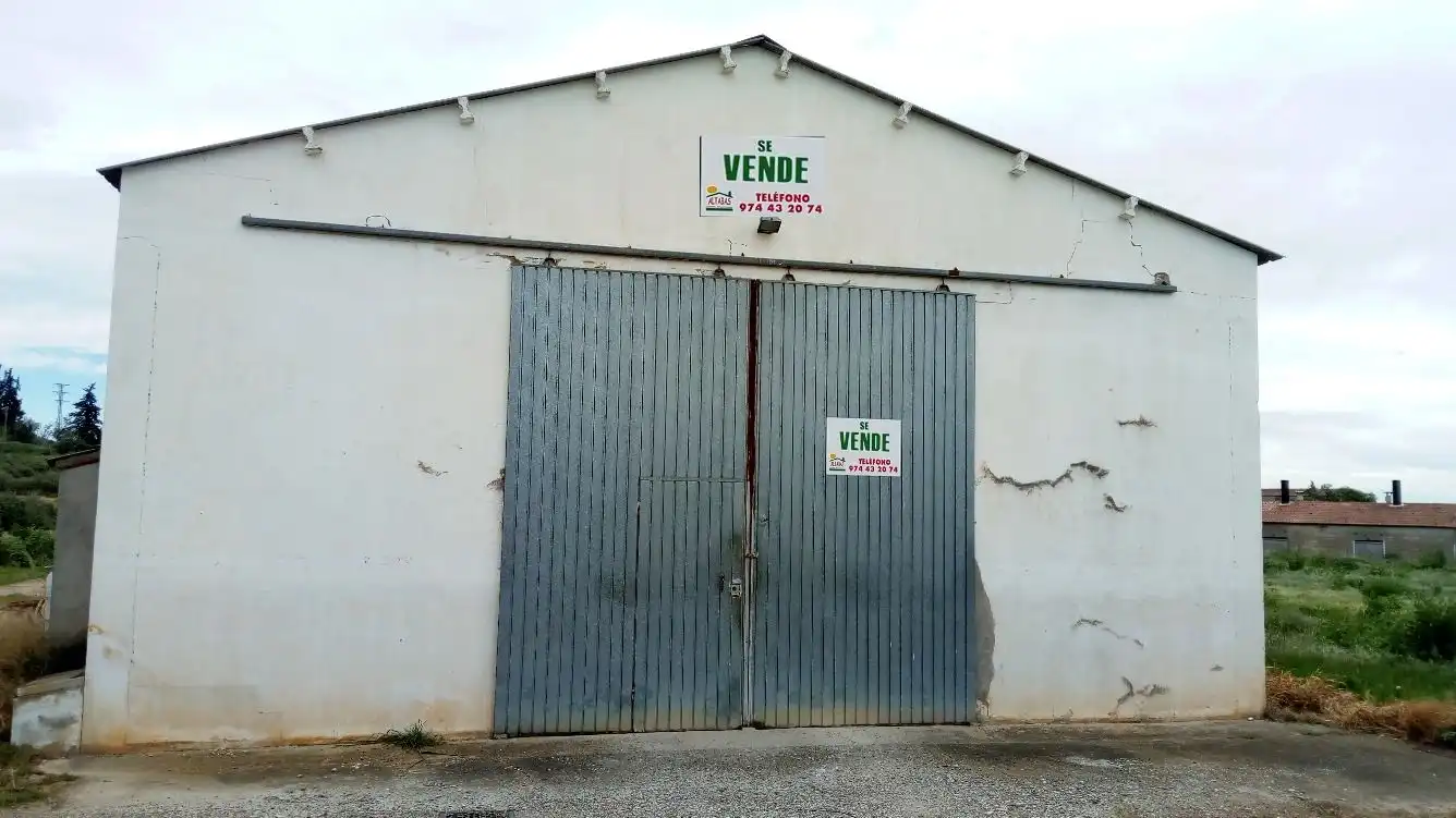 Industrial buildings for sale in Esplús