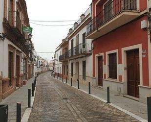 Vista exterior de Casa o xalet en venda en Lora del Río