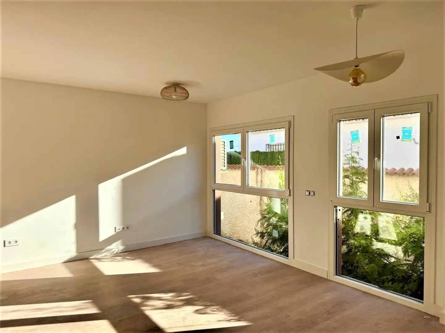 Sala de estar de Dúplex en venta en Torremolinos con Jardín privado, Terraza y Trastero