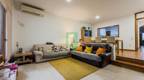 Foto 5 de Casa adosada en venda a Carrer D'en Guixeras, Progrés - Pep Ventura, Barcelona