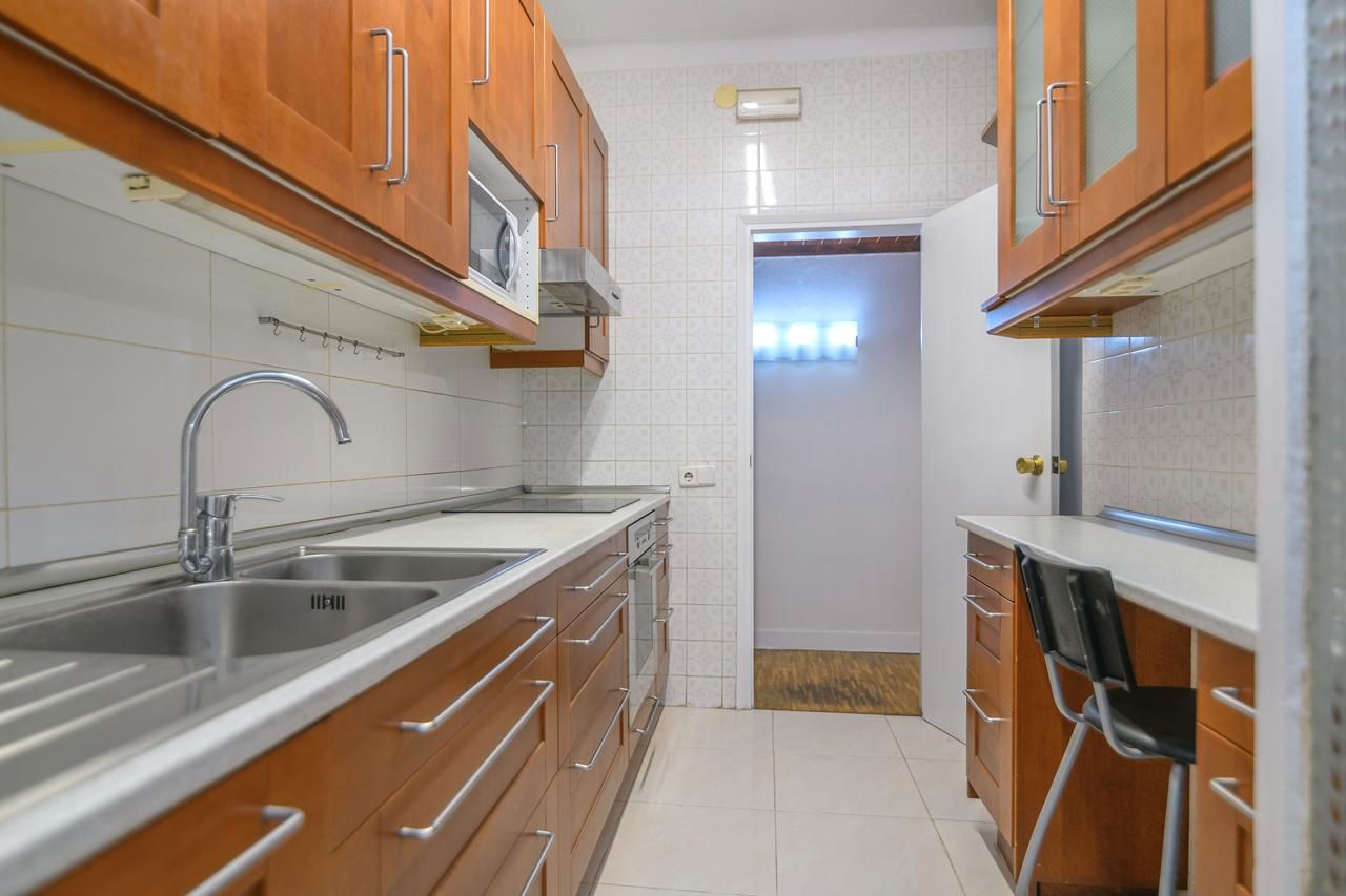 Cuina de Planta baixa en venda en  Barcelona Capital amb Aire condicionat, Calefacció i Parquet