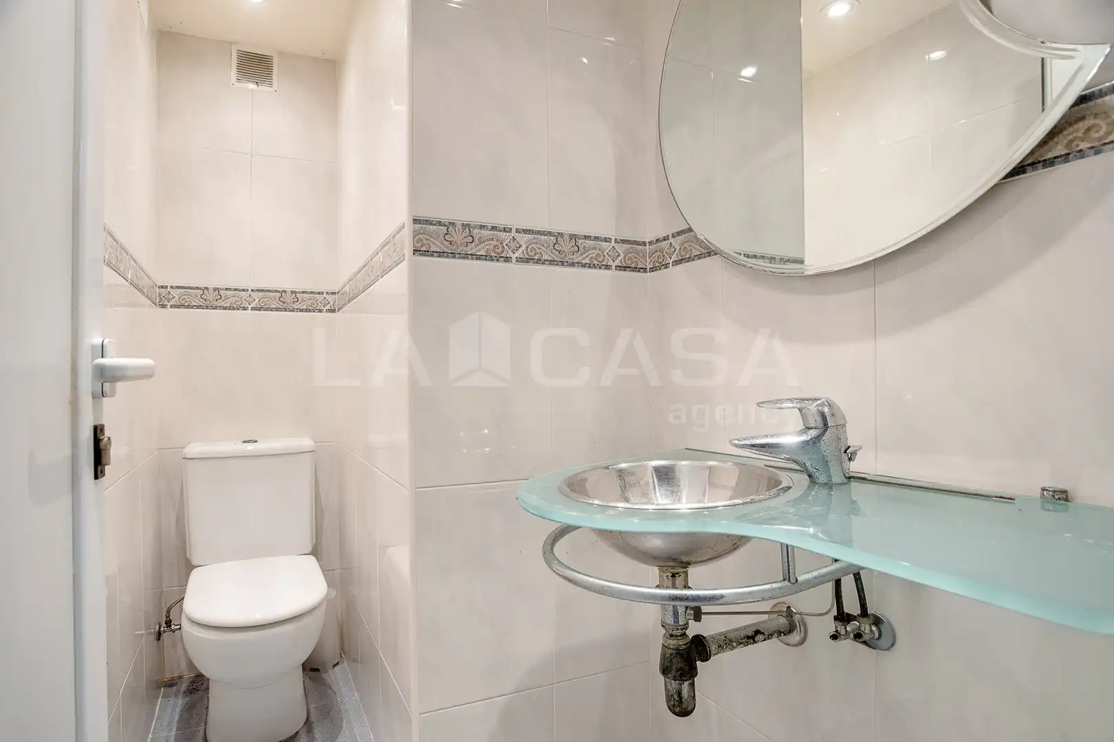 Bany de Casa o xalet en venda en Lliçà d'Amunt amb Calefacció, Terrassa i Balcó