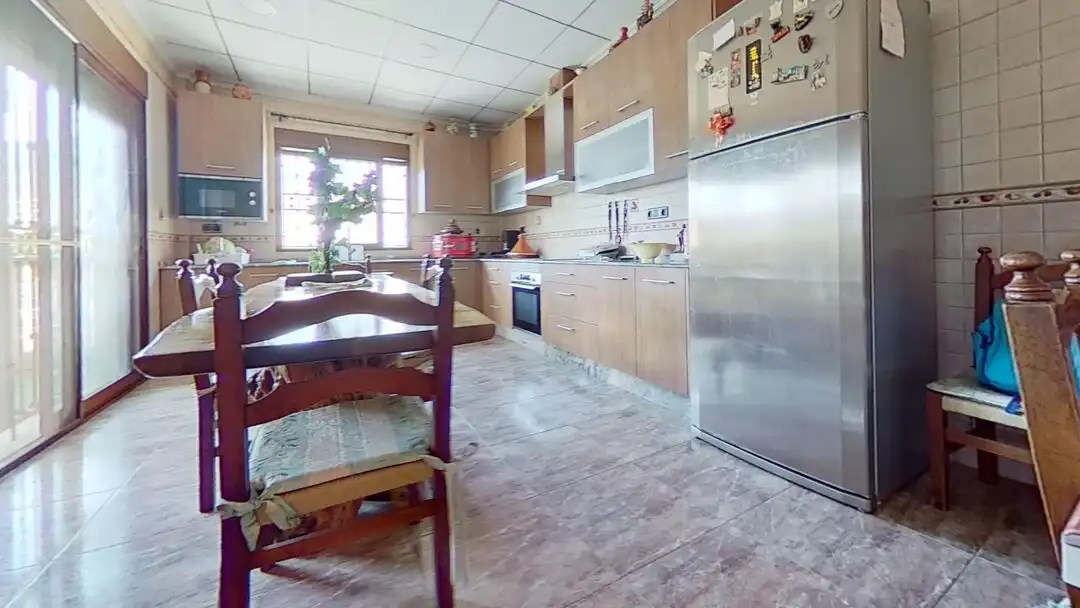 Cocina de Casa o chalet en venta en Elche / Elx con Aire acondicionado, Calefacción y Jardín privado