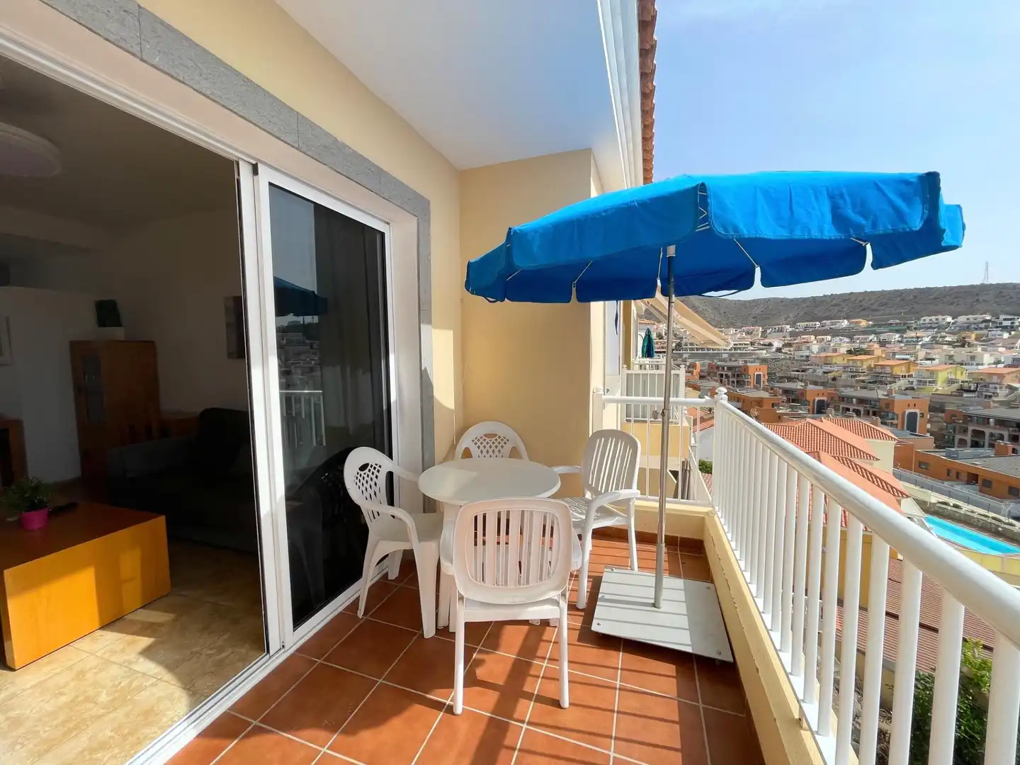 Apartment with pool for sale in Calle TEGUISA, imagen 4