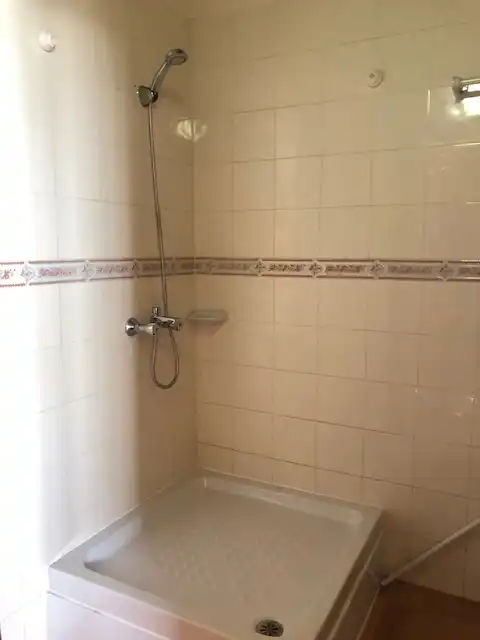 Bany de Casa o xalet en venda en Tàrbena amb Aire condicionat, Calefacció i Jardí privat