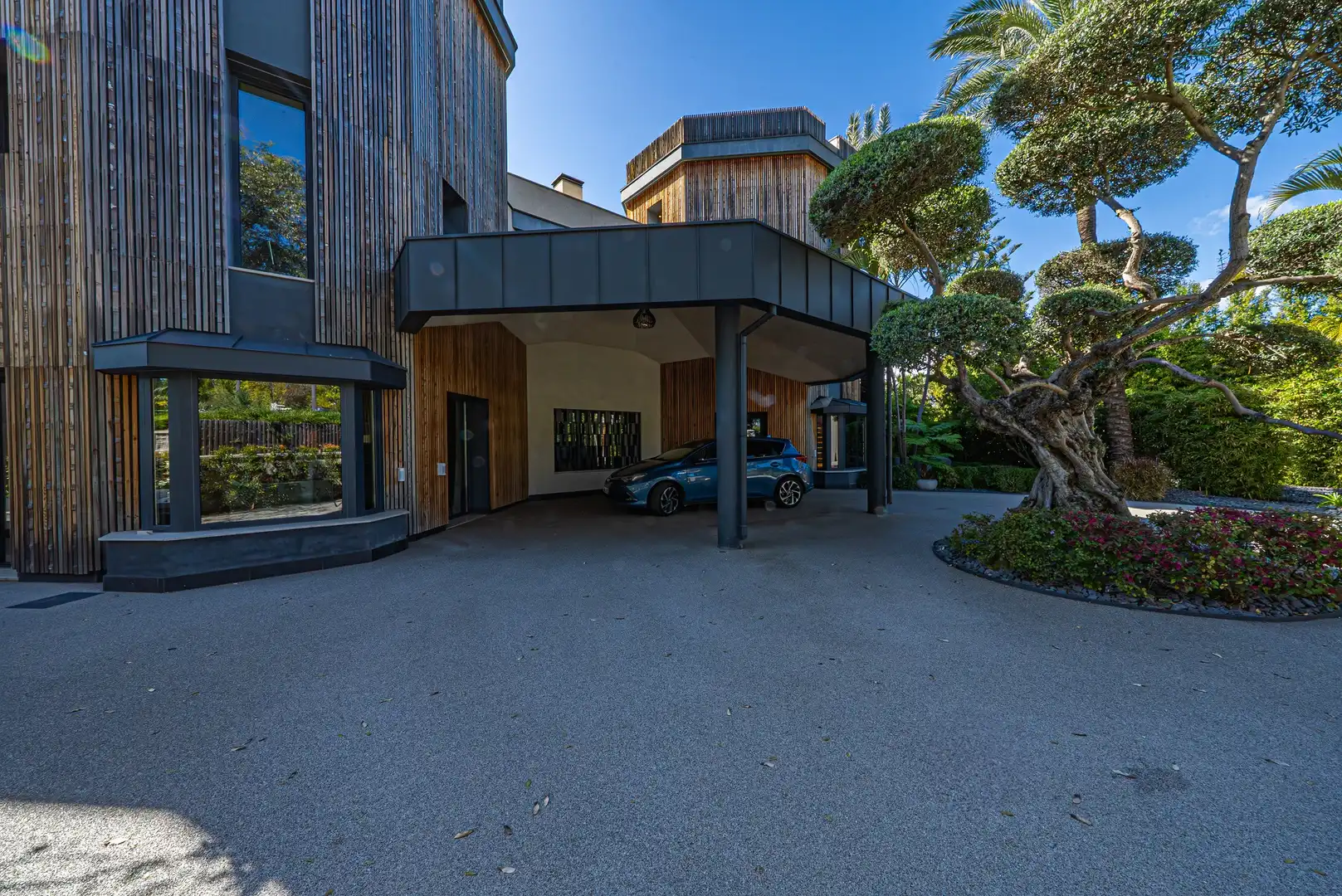 Exterior view of Houses for sale in Marbella  with Air Conditioner, Private garden and Terrace