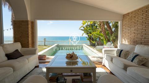 Foto 4 de Casa o xalet en venda a Polígono 08800, 25, Centre Vila, Barcelona