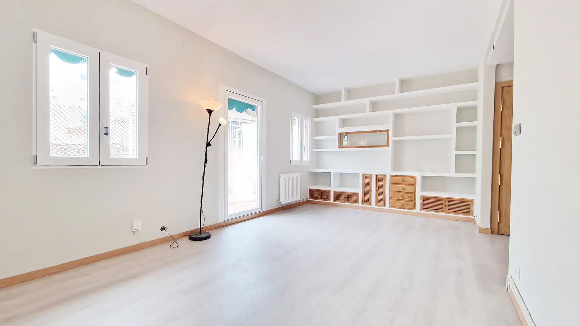 Sala d'estar de Àtic en venda en Madrid amb Aire condicionat, Calefacció i Terrassa