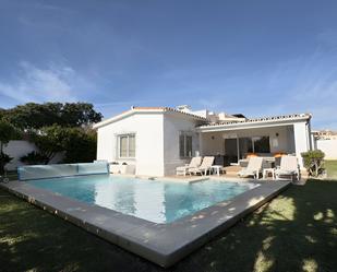 Piscina de Casa o xalet en venda en Marbella amb Aire condicionat, Terrassa i Traster