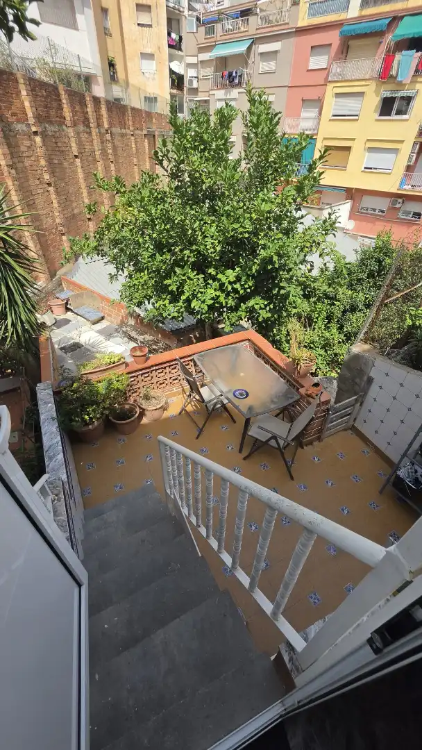 Terrassa de Casa adosada en venda en Barcelona amb Aire condicionat, Jardí privat i Terrassa