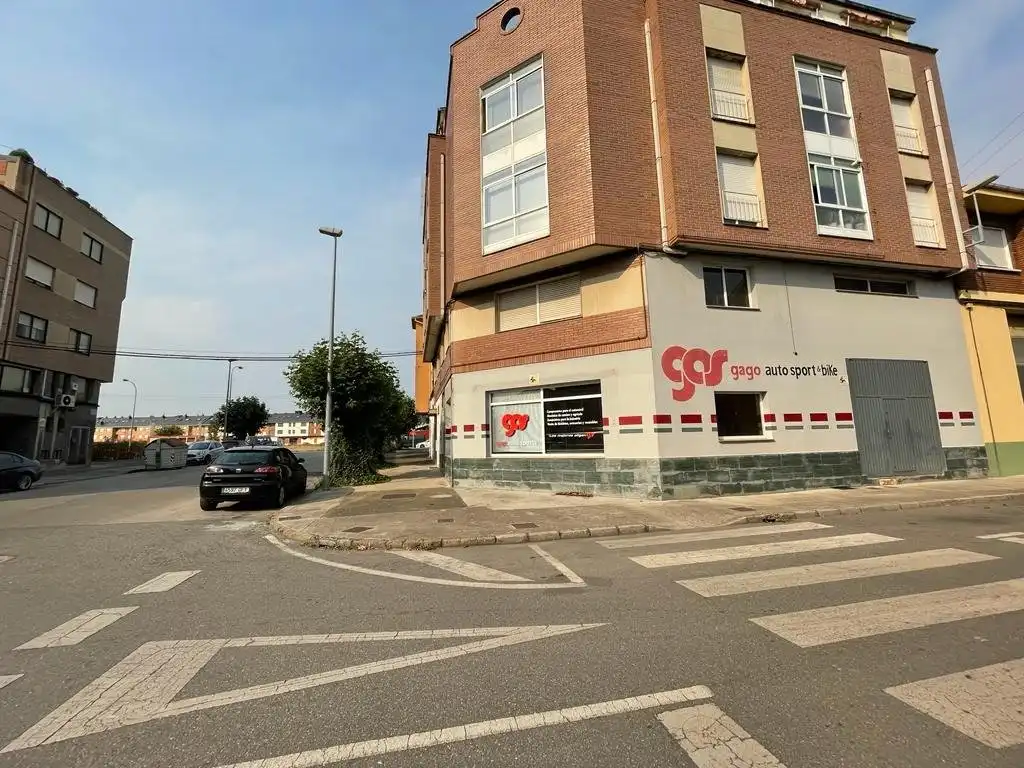 Local comercial en venda a Cuatro Vientos, imagen 2