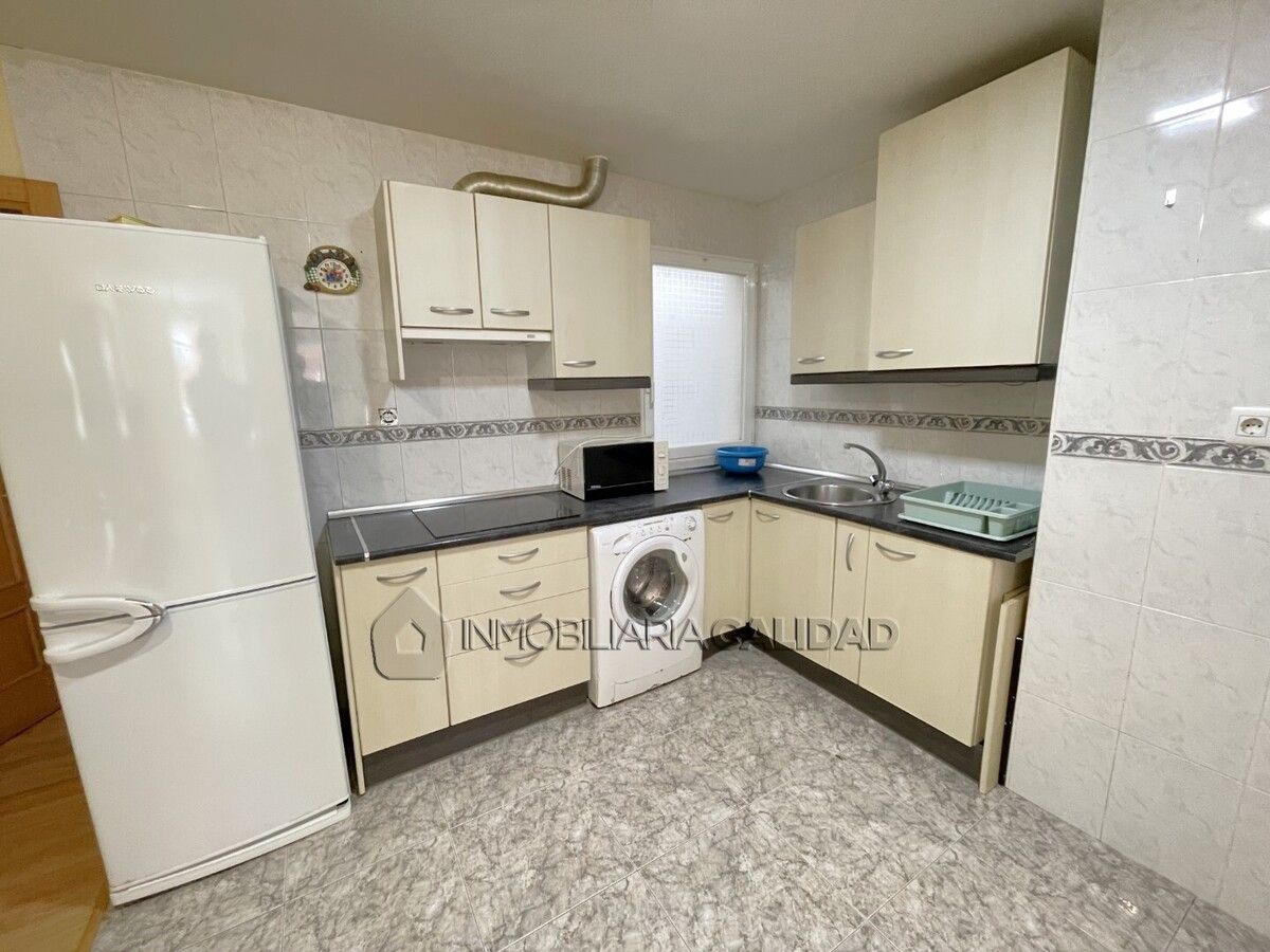Kitchen of Flat for sale in Burgos Capital  with Heating