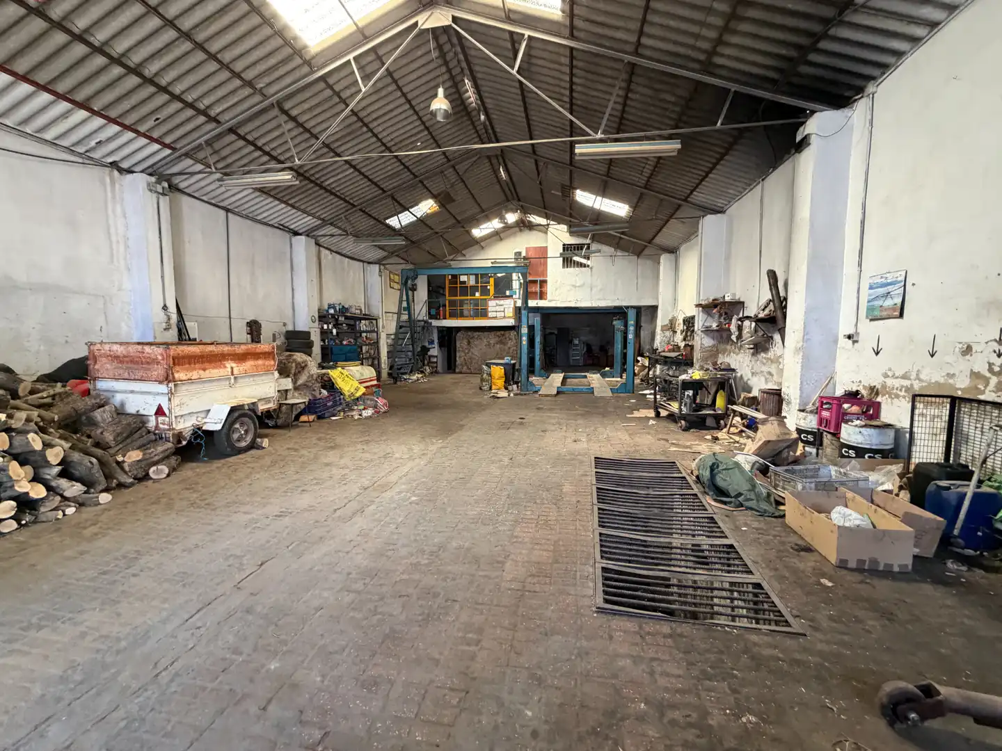 Nave industrial en venta en Torreperogil