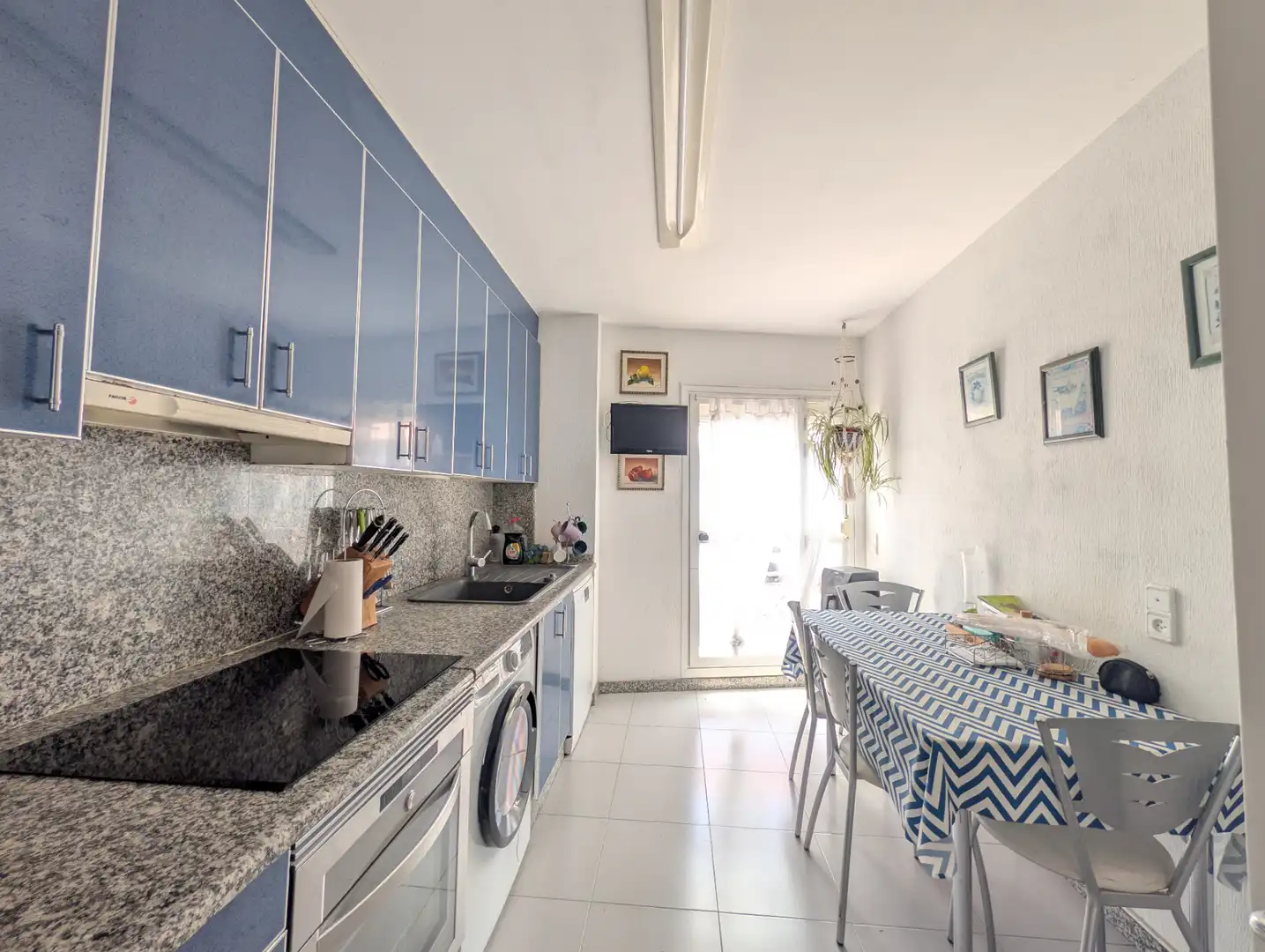 Cocina de Casa adosada en venta en Zaragoza con Aire acondicionado, Calefacción y Parquet
