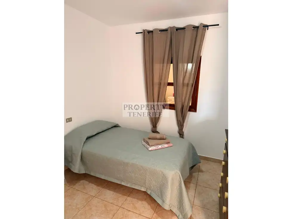 Bedroom of Apartments for rent in Arona  with Furnished