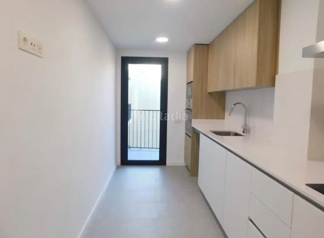Flat for rent in Carrer de Vinyals, Barri del Centre