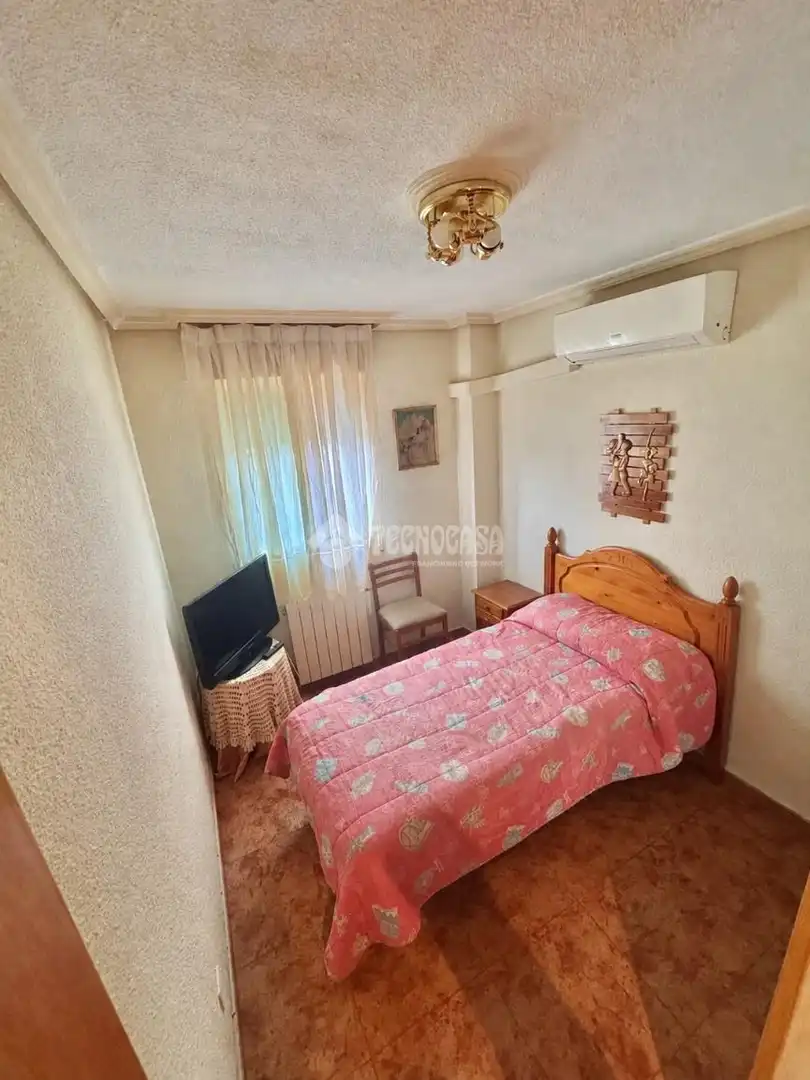 Habitación de Piso en venta en La Serna