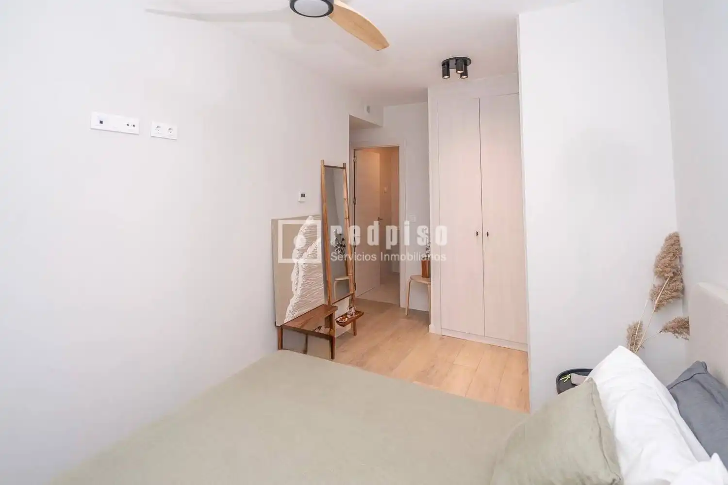 Habitación de Piso en venta en Getafe con Aire acondicionado, Calefacción y Jardín privado