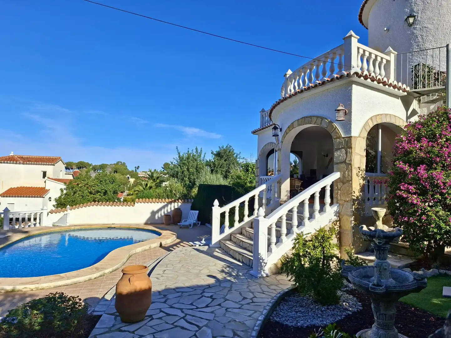 Vista exterior de Casa o chalet en venta en Dénia con Jardín privado, Terraza y Piscina