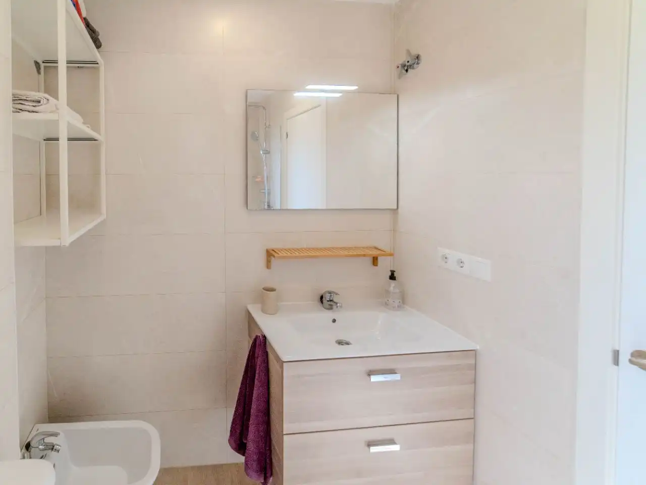 Bathroom of Flat for sale in Málaga Capital  with Air Conditioner, Terrace and Balcony