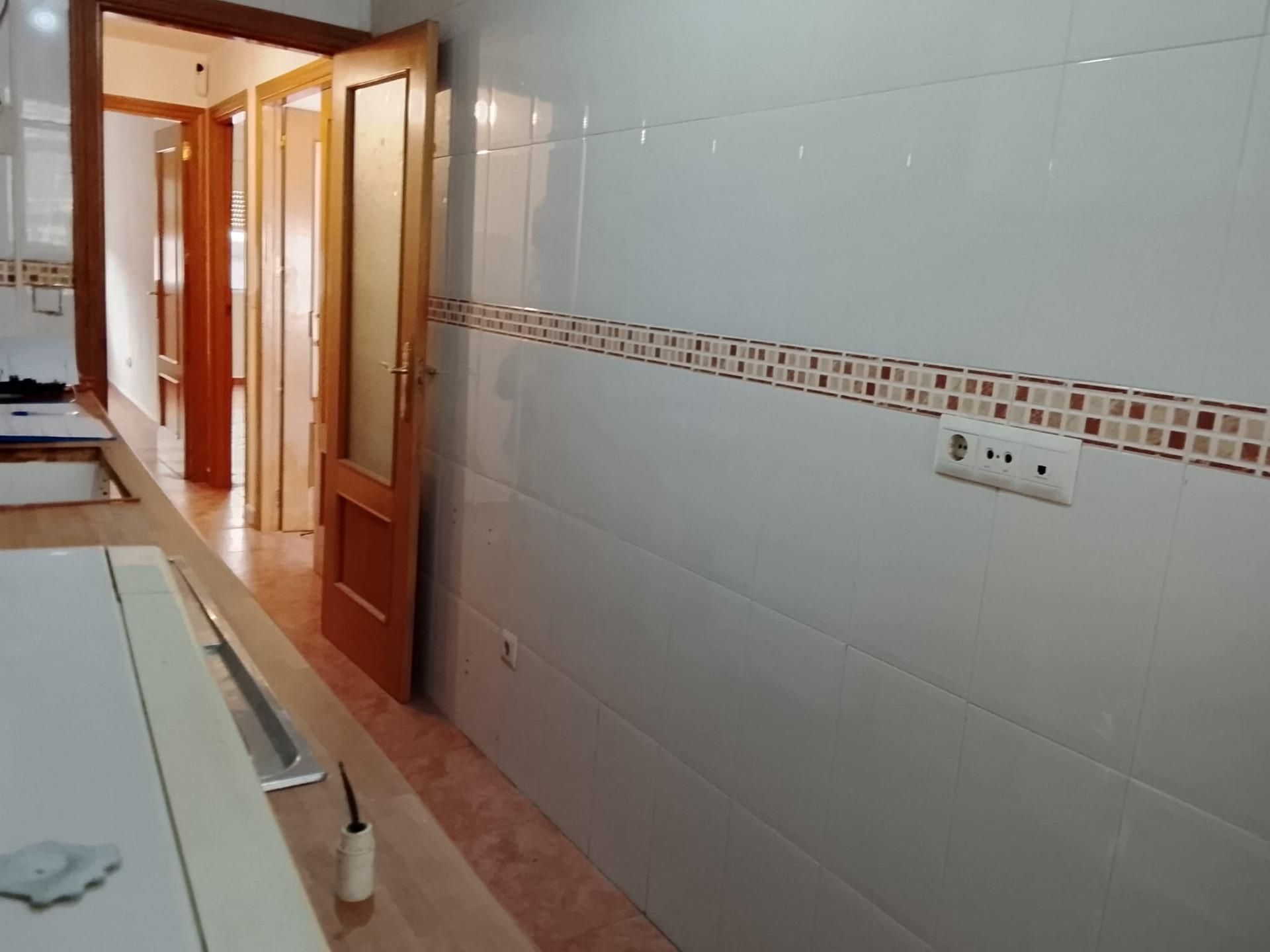 Baño de Planta baja en venta en Yuncler con Trastero y Alarma