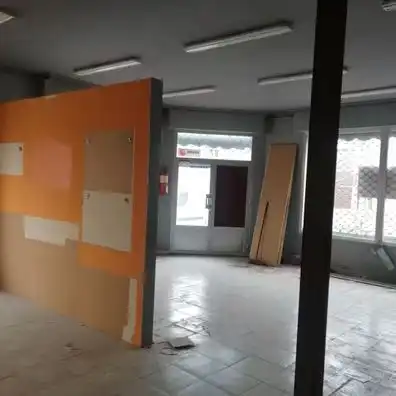 Local commercial à vendre à Mora, imagen 3