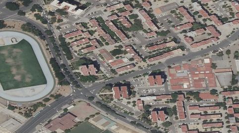 Foto 2 de Piso en venta en Chicuelo II 11, San Pablo, Sevilla Capital