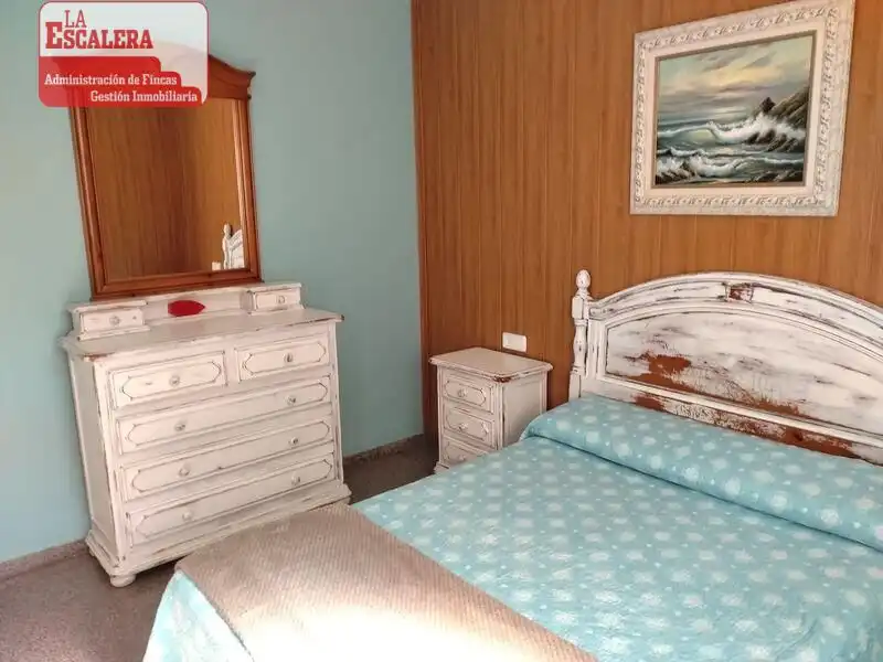 Habitación de Casa adosada en venta en Ibi