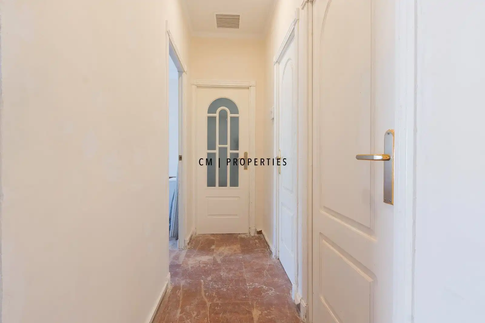 Flat for rent in Valencia  with Air Conditioner, Heating and Terrace