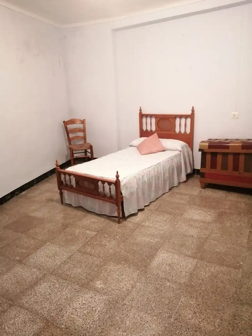 Country homes for sale in Iznájar