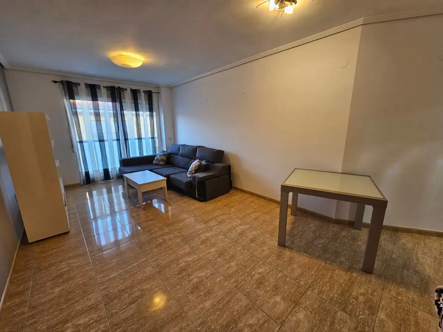 Living room of Flat for sale in Simat de la Valldigna  with Air Conditioner, Private garden and Balcony