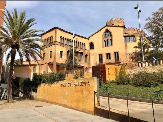 Local comercial en Alquiler en Carrer Mossèn Jacint Verdaguer en Fondo